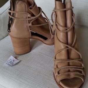 short gladiator heels